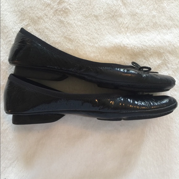 me too Shoes - Me Too Black Patent Ballet Flats